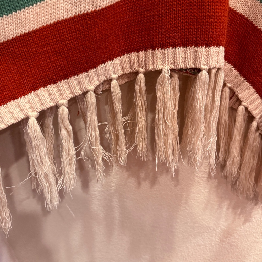Show Me Your MuMu Women’s Southwest Baja Knit Sweater Poncho O/S - Picture 9 of 9